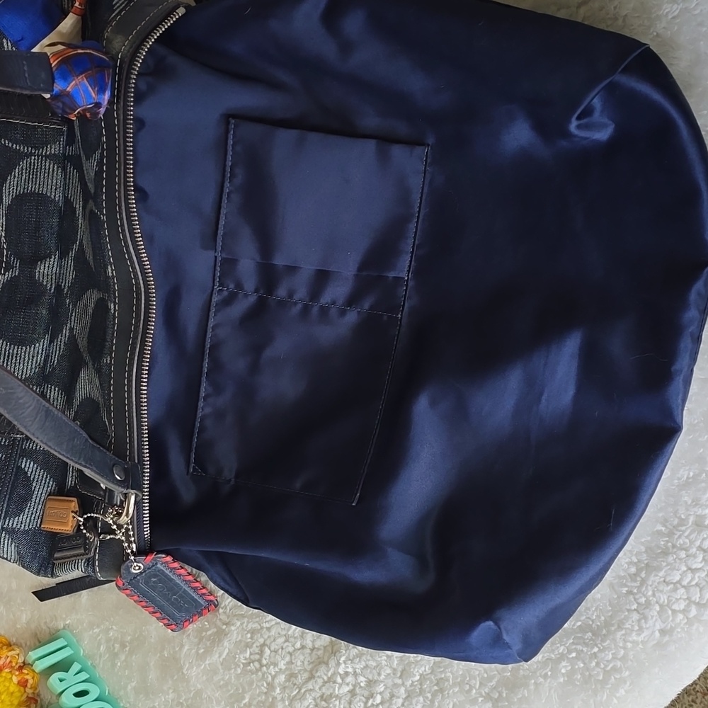 Coach Whipstitch POPPY OPTIC DENIM Tote EUC, Double zip wallet, 2 Purse Pillows - Picture 13 of 17